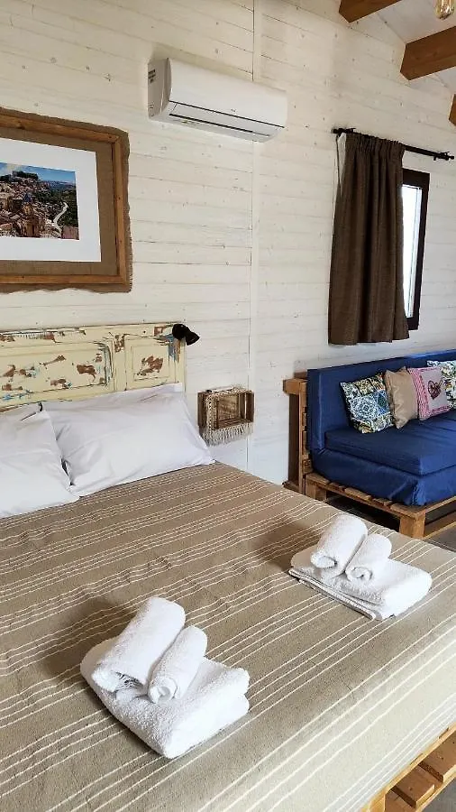 Agribarocco Hotel Noto 0*,